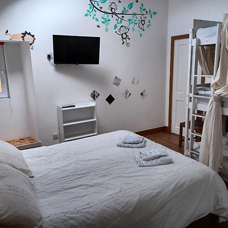 Voyage Hostel - Ensuite Family Rooms With Shared Kitchen Douglas Exteriér fotografie